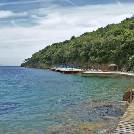 Golfo Azzurro 2 *